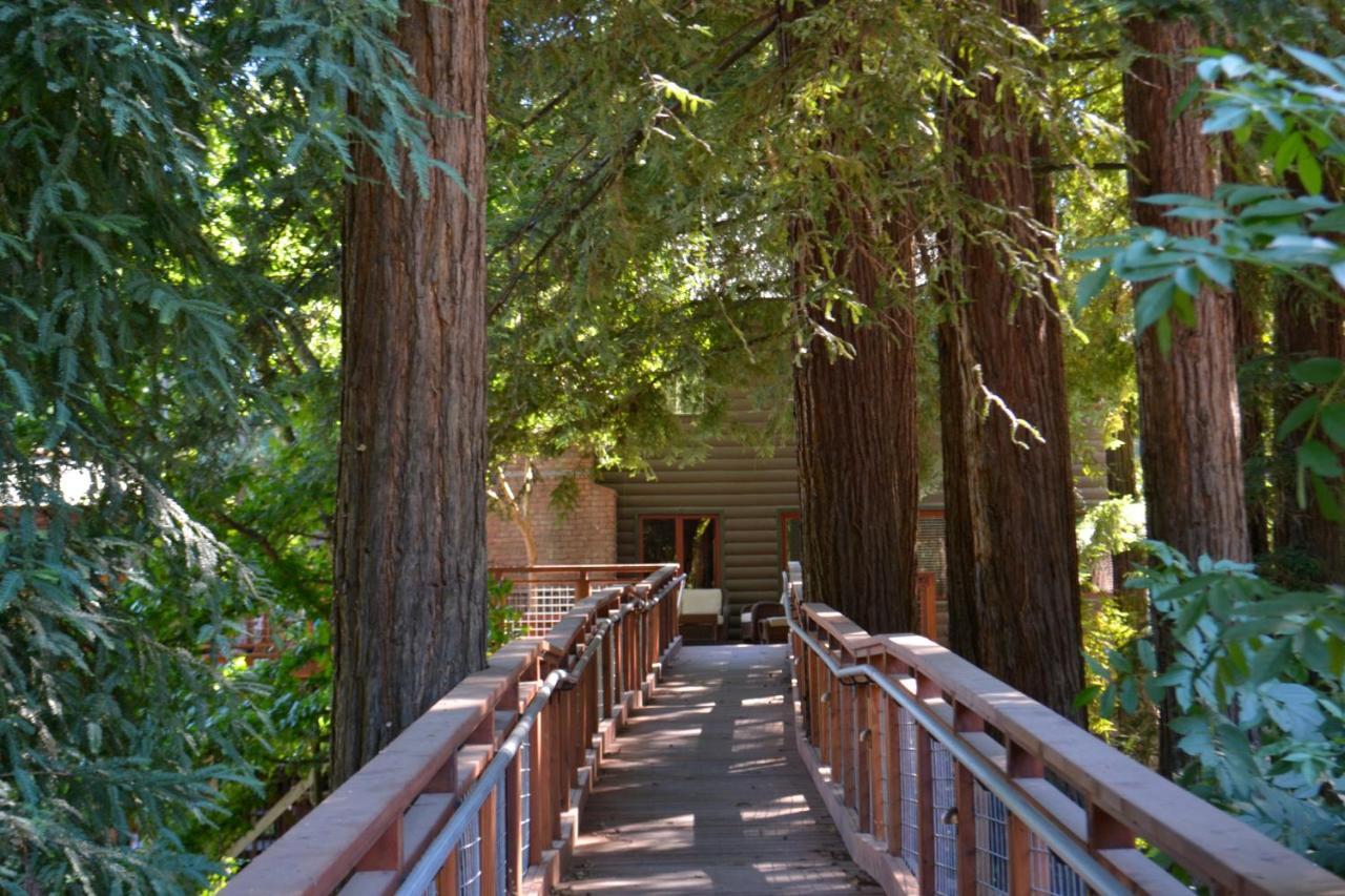 Guerneville Lodge Ngoại thất bức ảnh